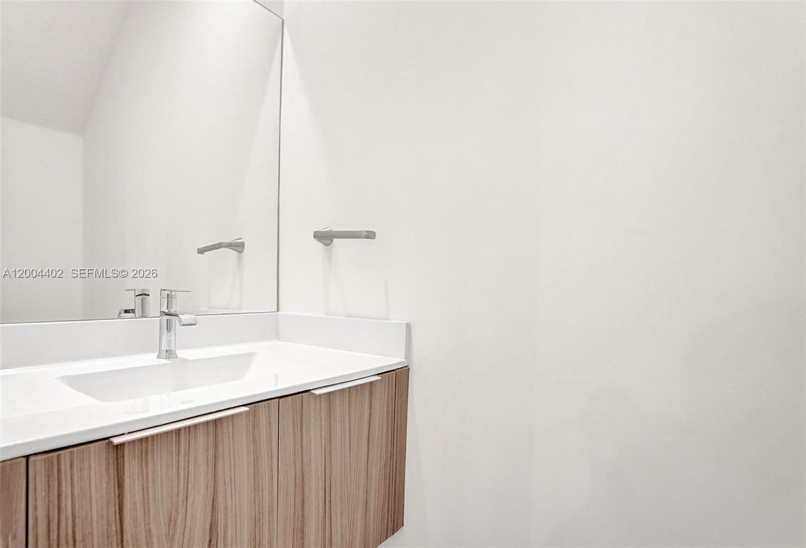 HIGHLAND AT PARK CENTRAL - Residential Lease