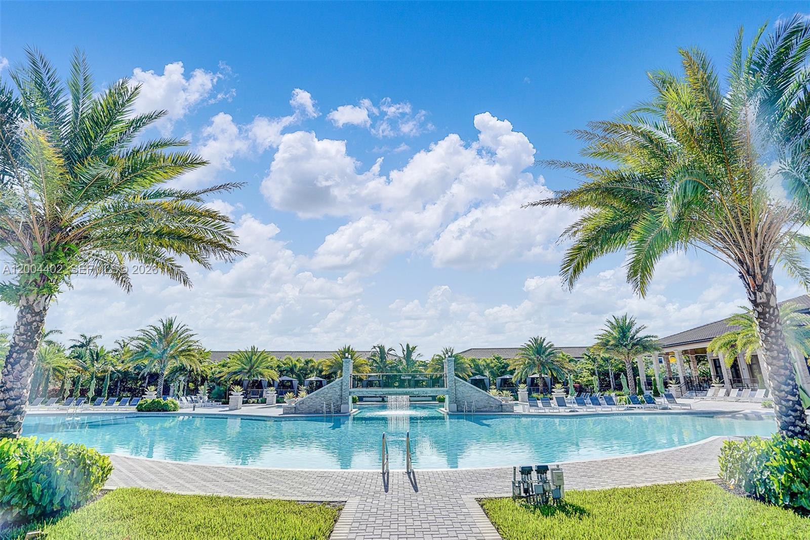 HIGHLAND AT PARK CENTRAL - Residential Lease