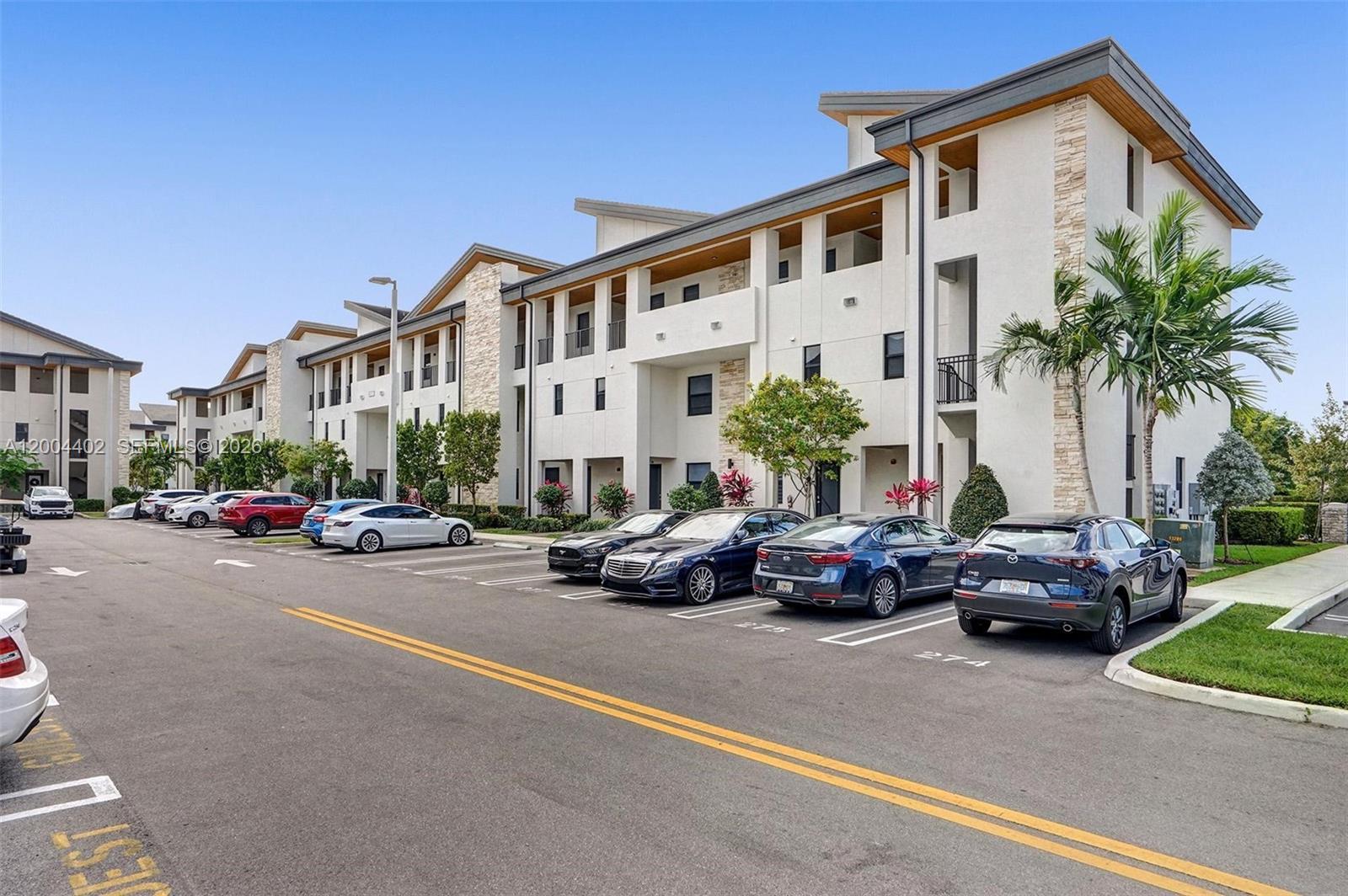 HIGHLAND AT PARK CENTRAL - Residential Lease