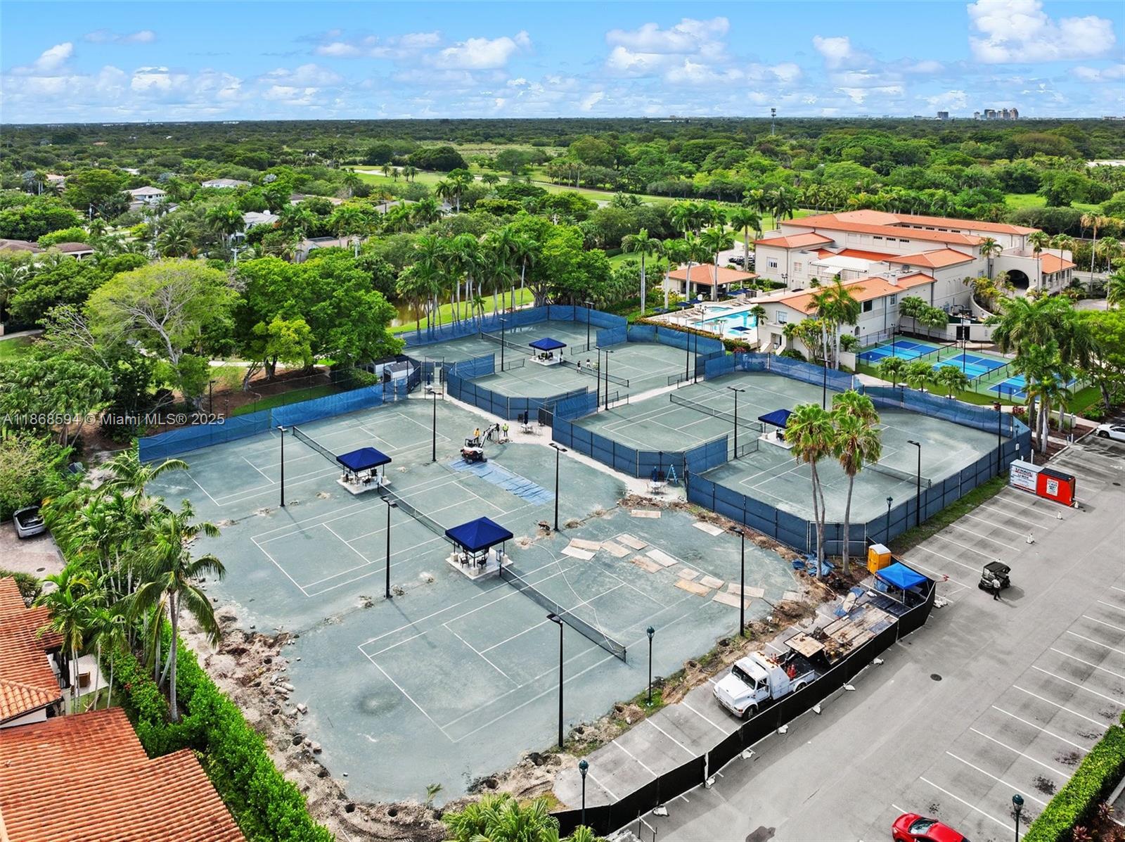 DEERING BAY CONDO II - Residential Lease