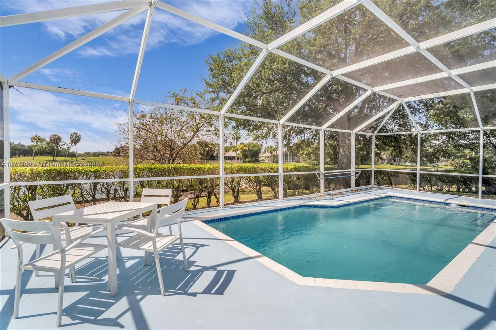 Property for Sale at 15218 S Wilshire Cir S Cir, Pembroke Pines, Miami-Dade County, Florida - Bedrooms: 3 
Bathrooms: 2  - $780,000