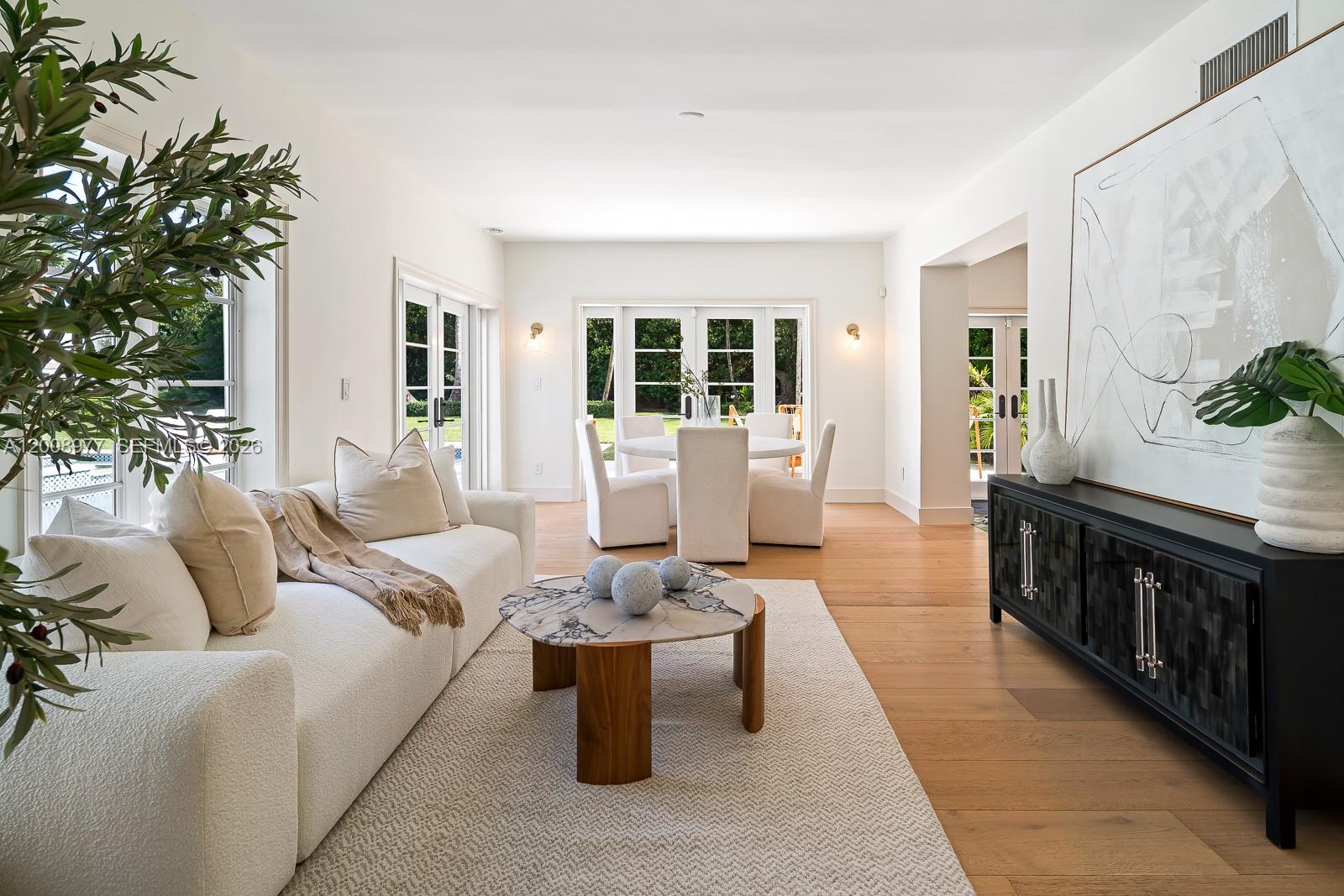 CORAL GABLES SEC E - Residential