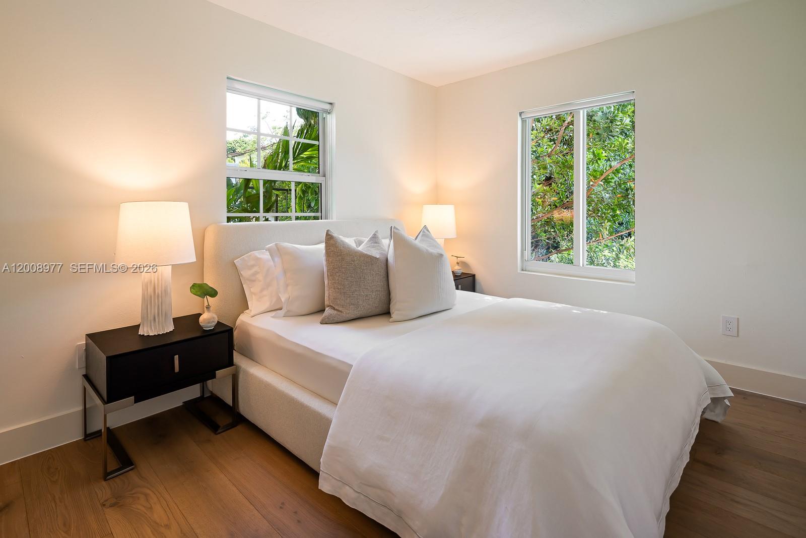 CORAL GABLES SEC E - Residential