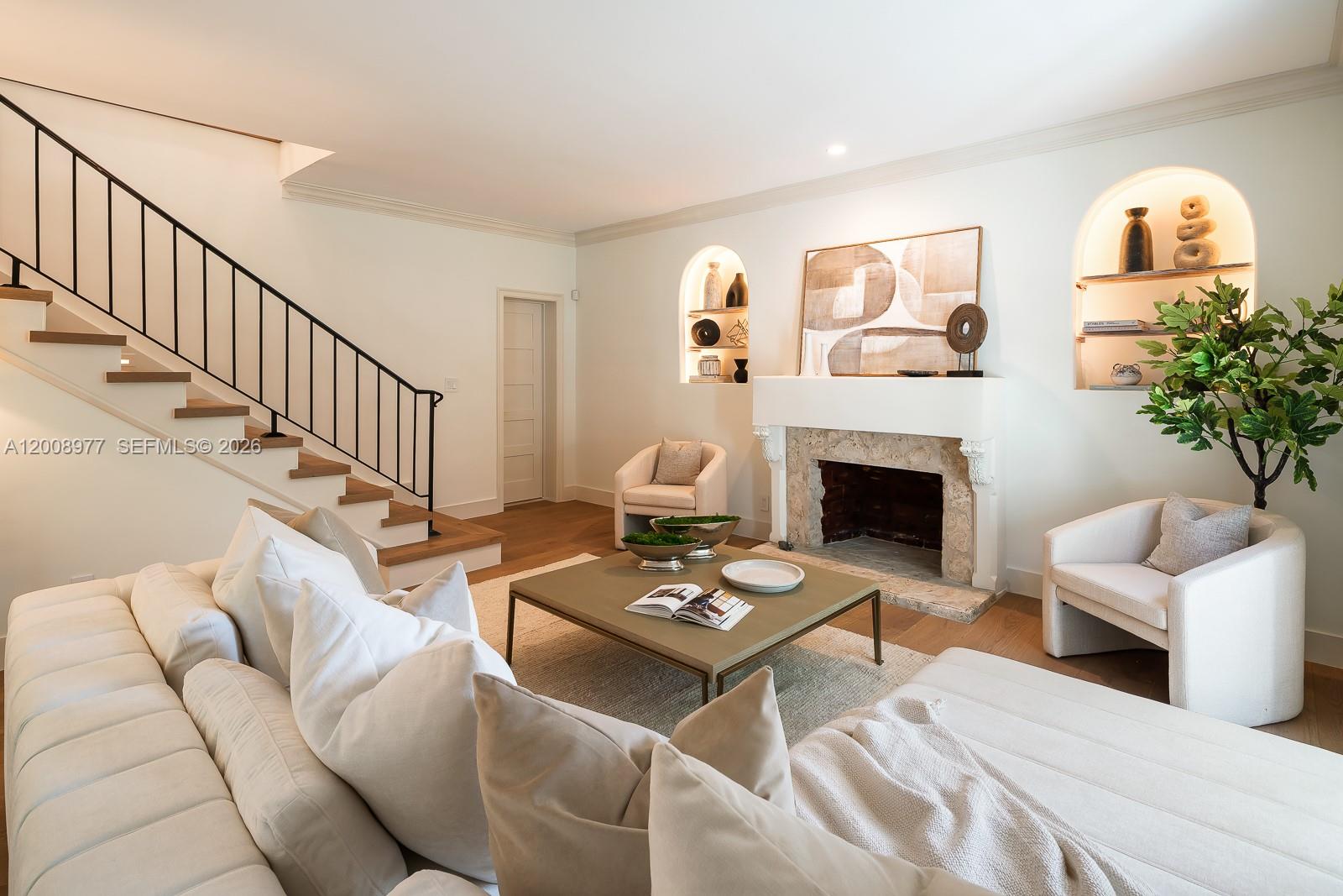 CORAL GABLES SEC E - Residential