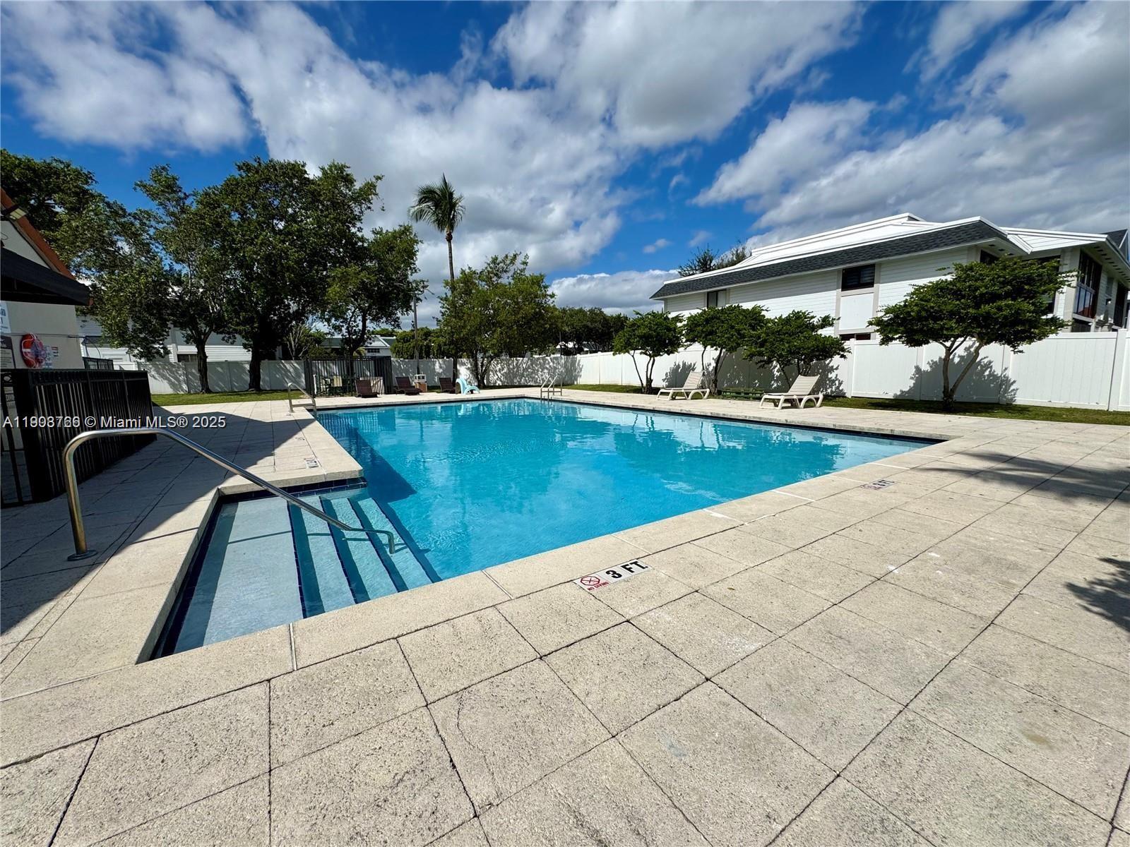 MIRASSOU CONDO - Residential Lease