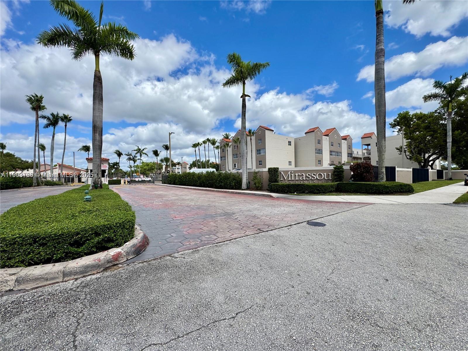 MIRASSOU CONDO - Residential Lease