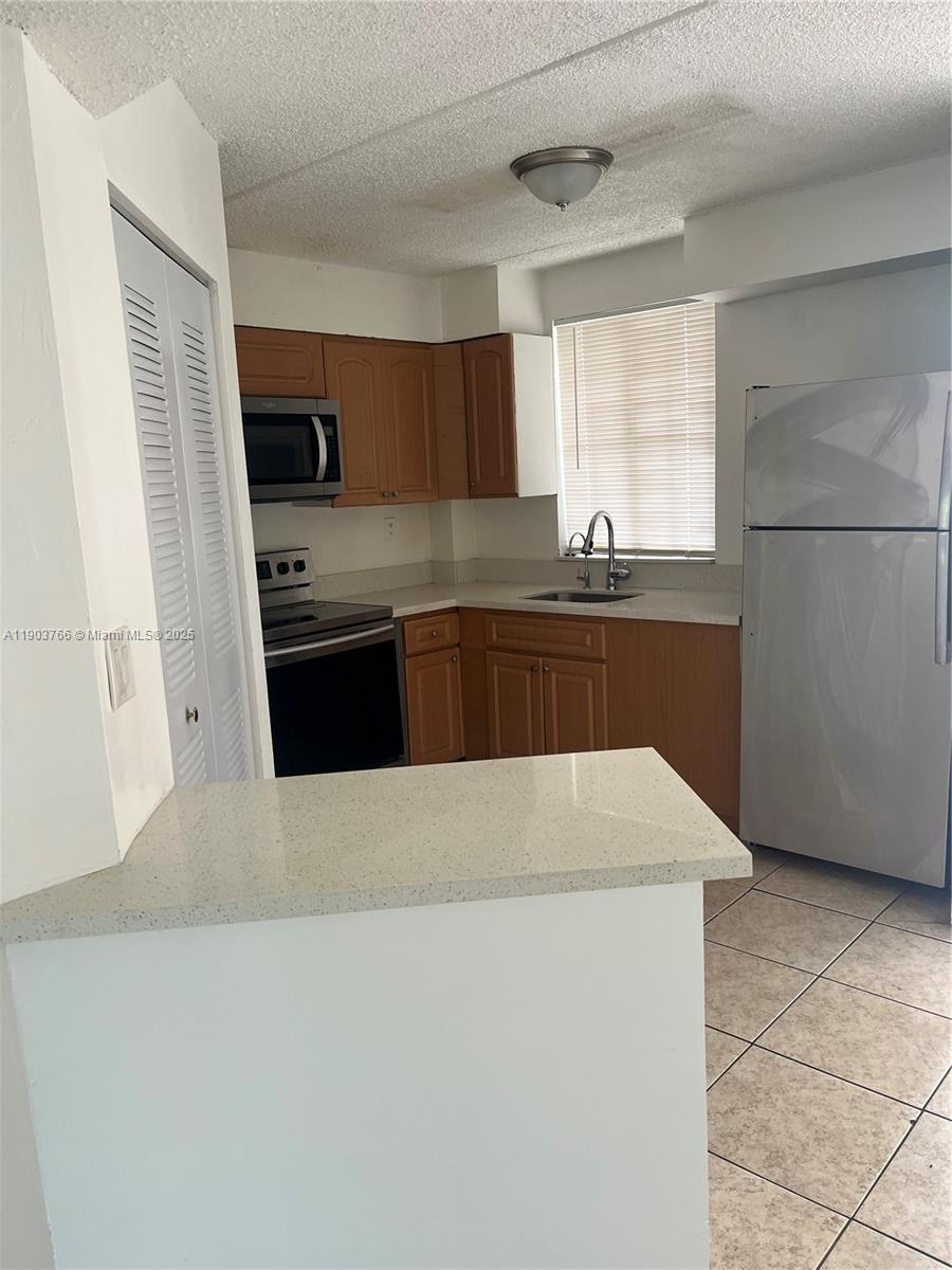 MIRASSOU CONDO - Residential Lease