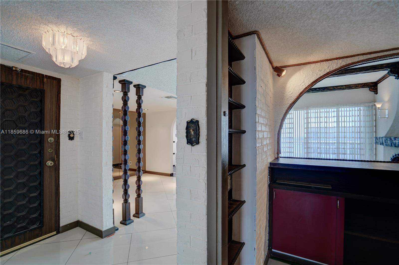 18071 Biscayne Blvd PH04+PH03