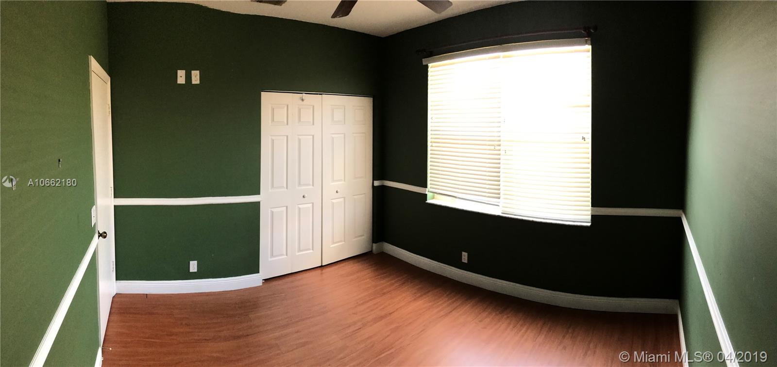MAPLE RIDGE 167-38 B POR P - Residential Lease