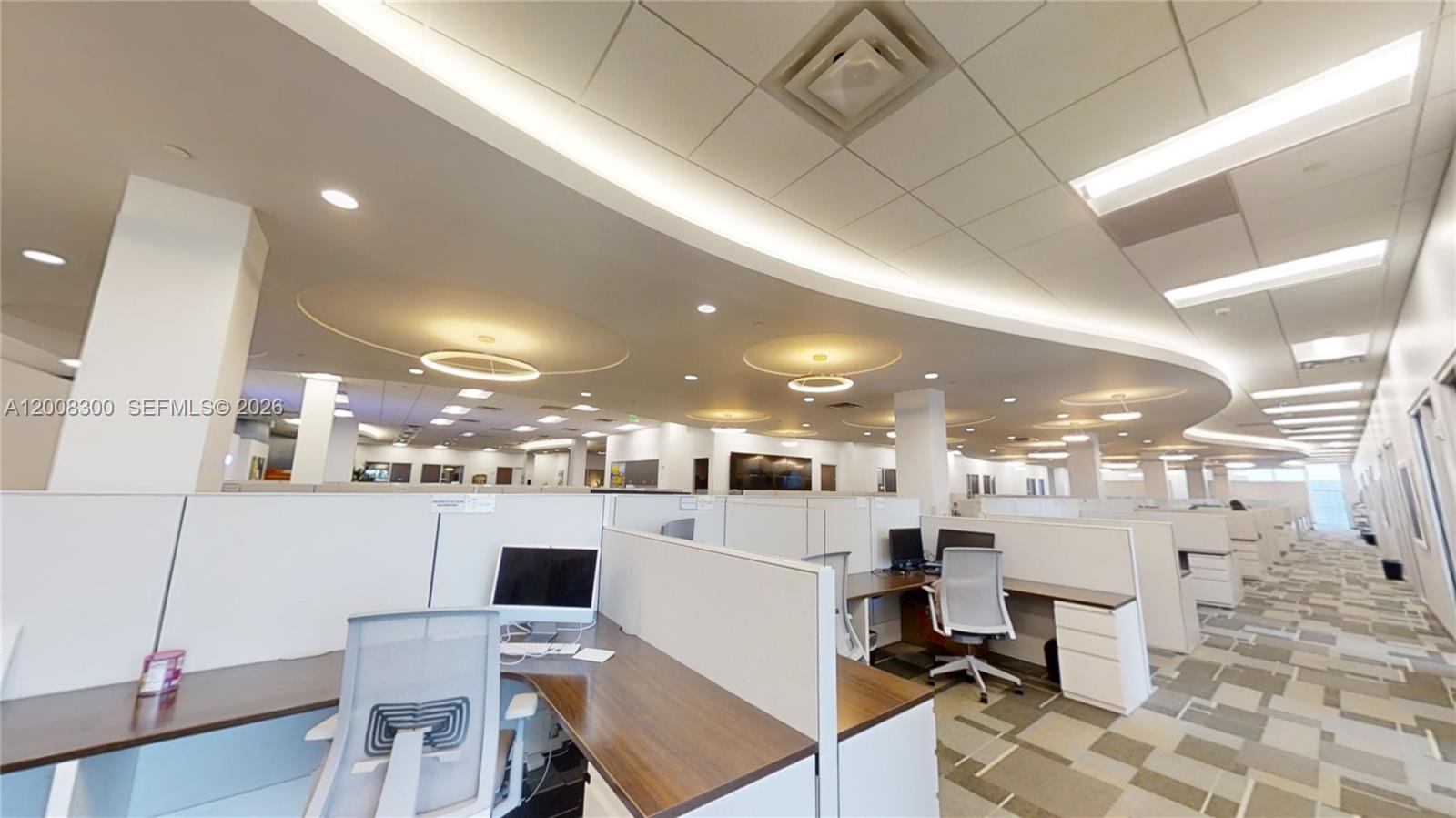 1501 Biscayne Blvd INT