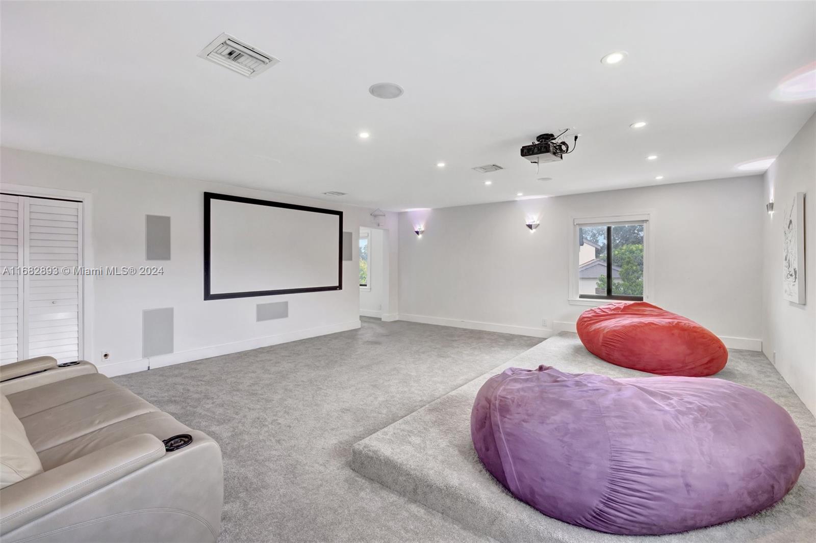 FLA FRUIT LANDS CO SUB NO - Residential