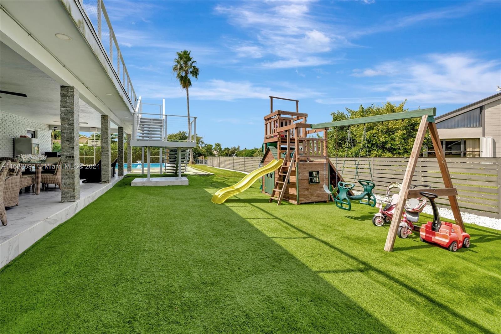 FLA FRUIT LANDS CO SUB NO - Residential