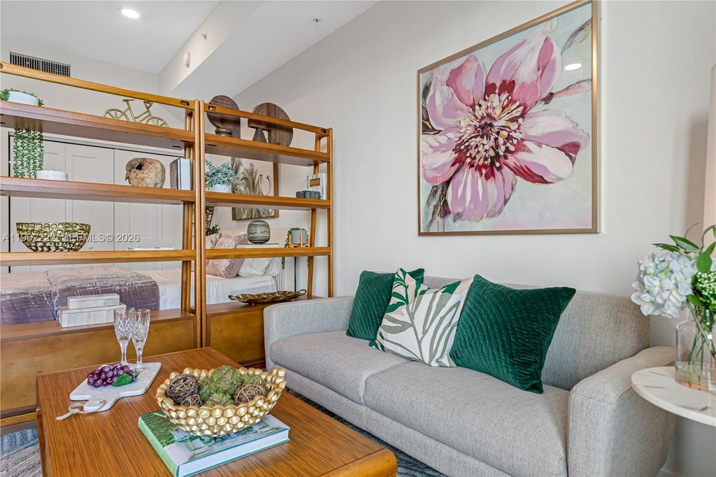 Photo of 208 N Federal Hwy #221, Pompano Beach, FL 33062 (MLS # A11962222)