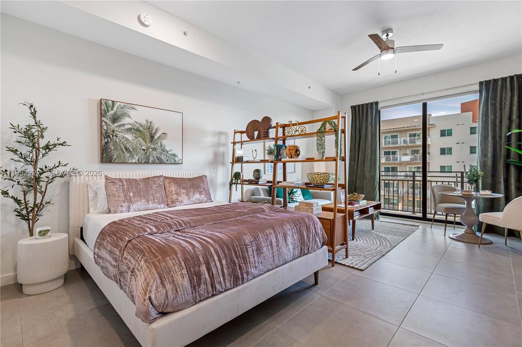 Photo of 208 N Federal Hwy #221, Pompano Beach, FL 33062 (MLS # A11962222)