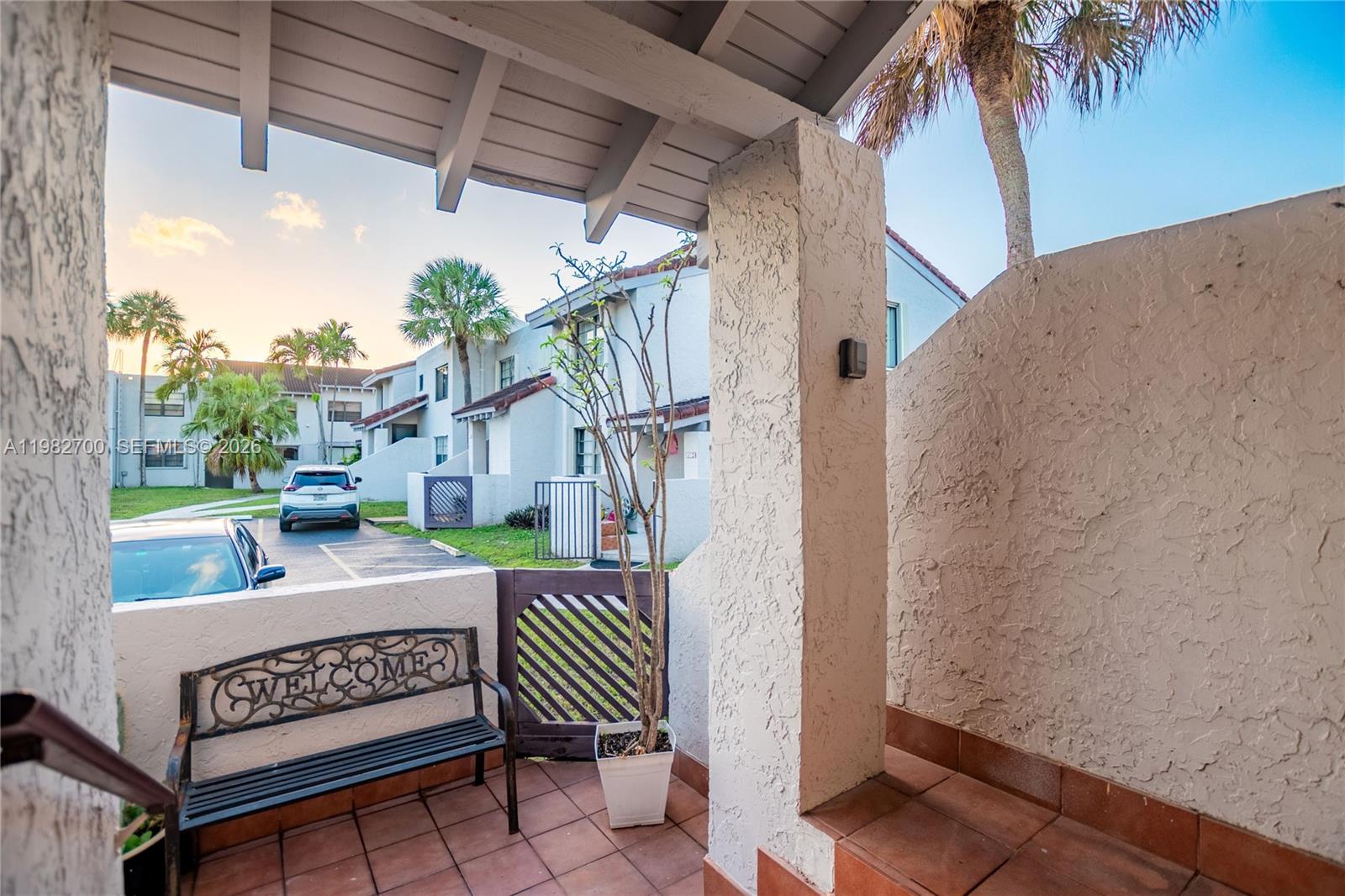 LA ARBOLEDA CONDO PH II - Residential