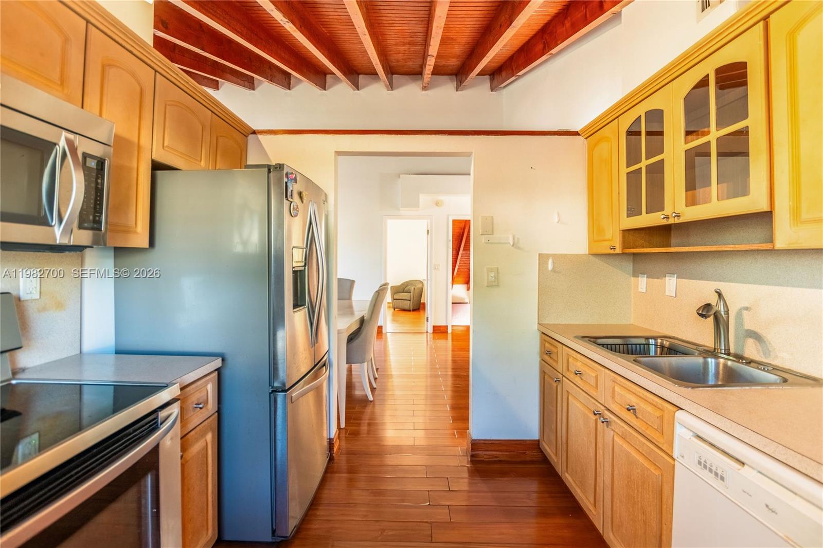 LA ARBOLEDA CONDO PH II - Residential