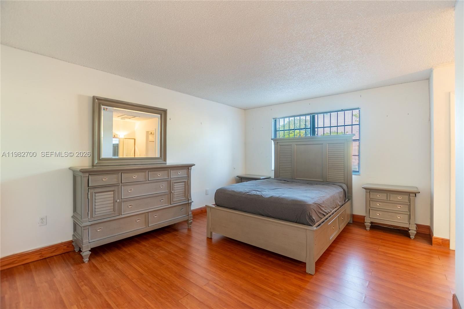 LA ARBOLEDA CONDO PH II - Residential