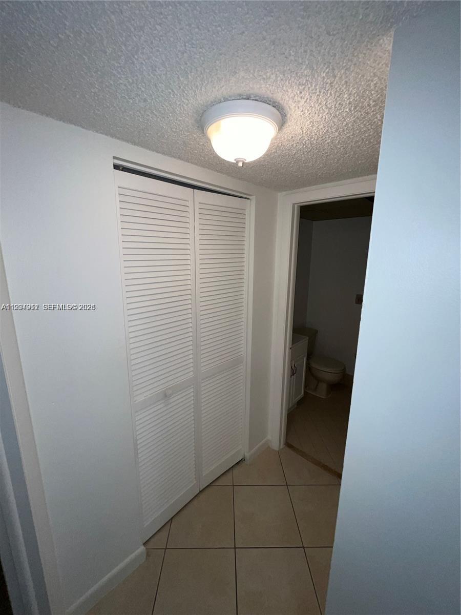 WATERS EDGE OF CORAL SPRI - Residential Lease