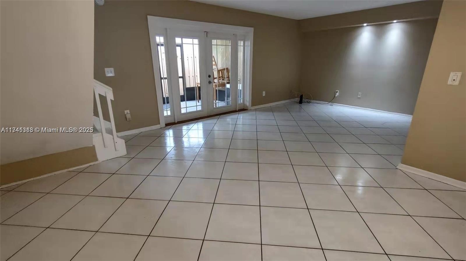 12171 SW 50th St 12171