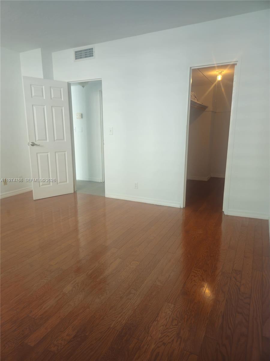 TIDES ON HOLLYWOOD BEACH - Residential Lease