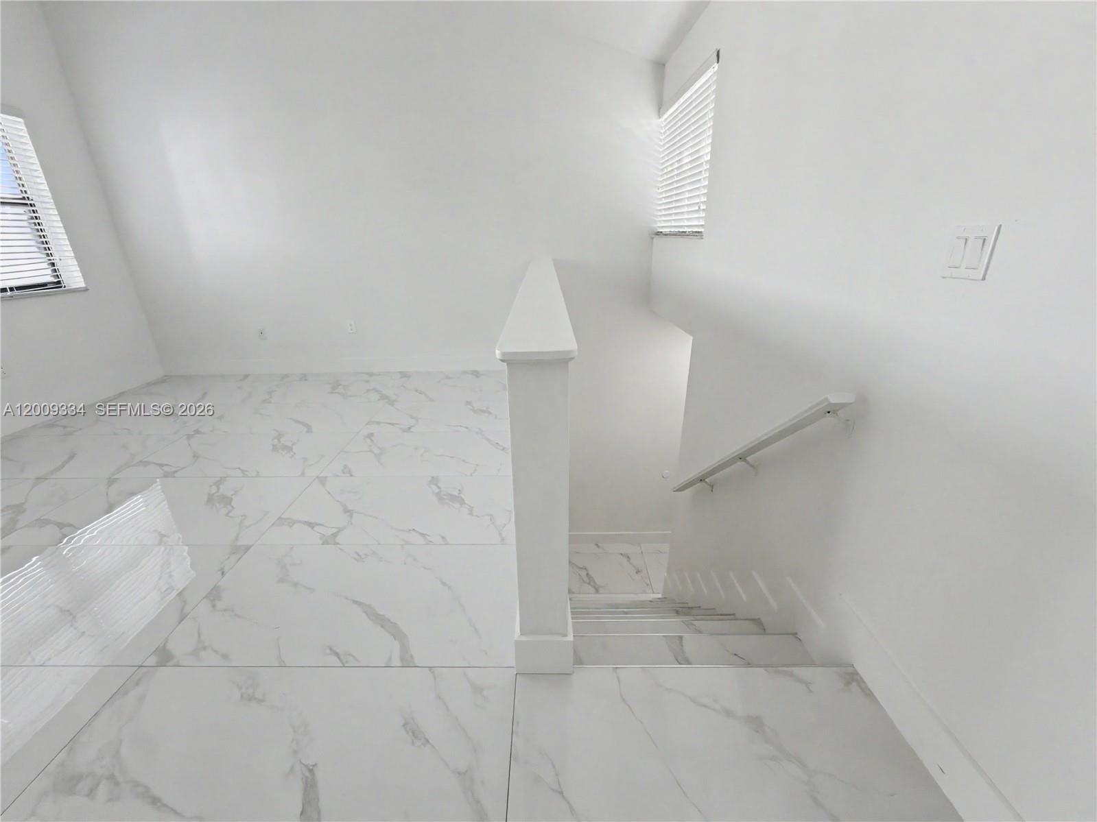 10010 NW 9th St Cir 203