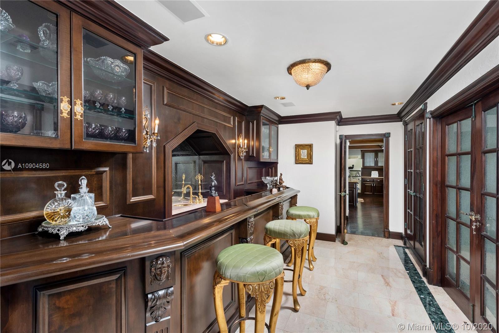 GOLDEN BEACH SEC A - Residential