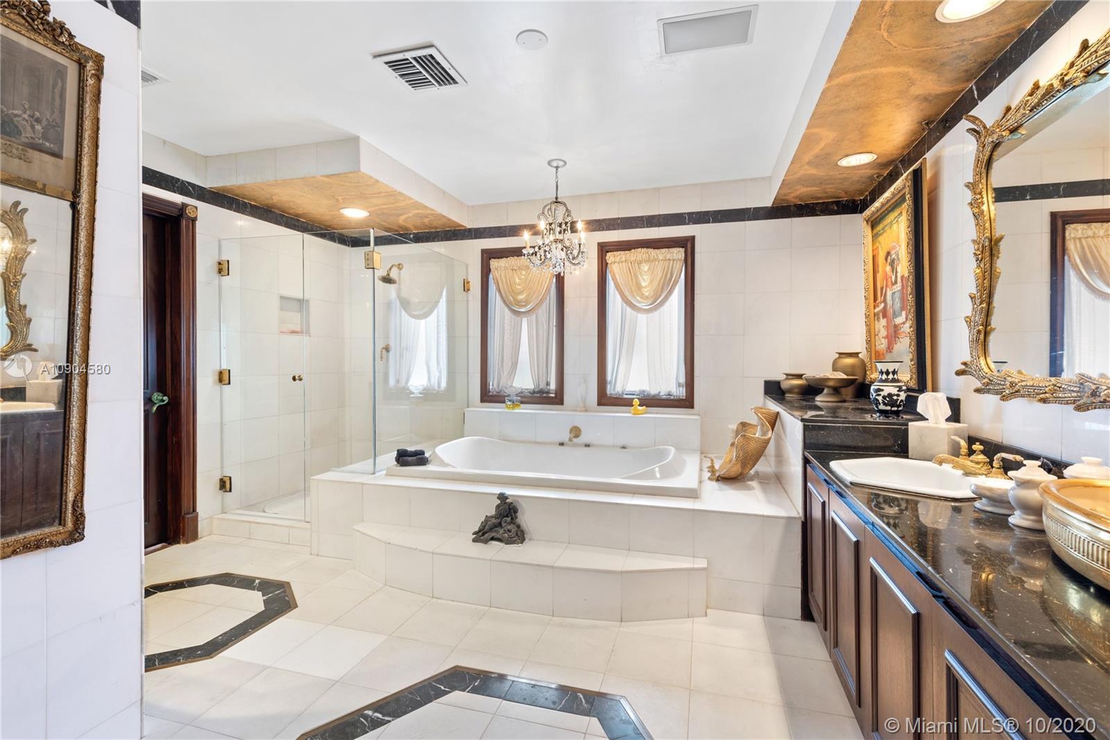 GOLDEN BEACH SEC A - Residential