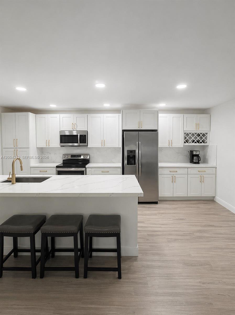 HIGH POINT OF DELRAY BEAC - Residential