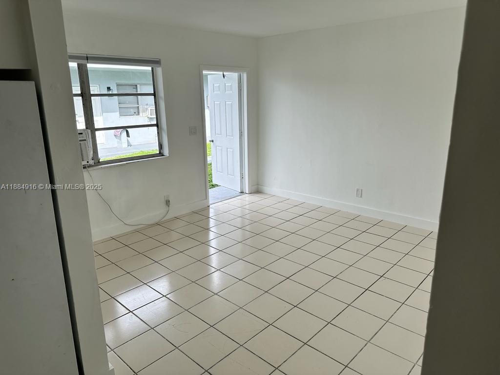 PINE RIDGE PARK - Residential Lease