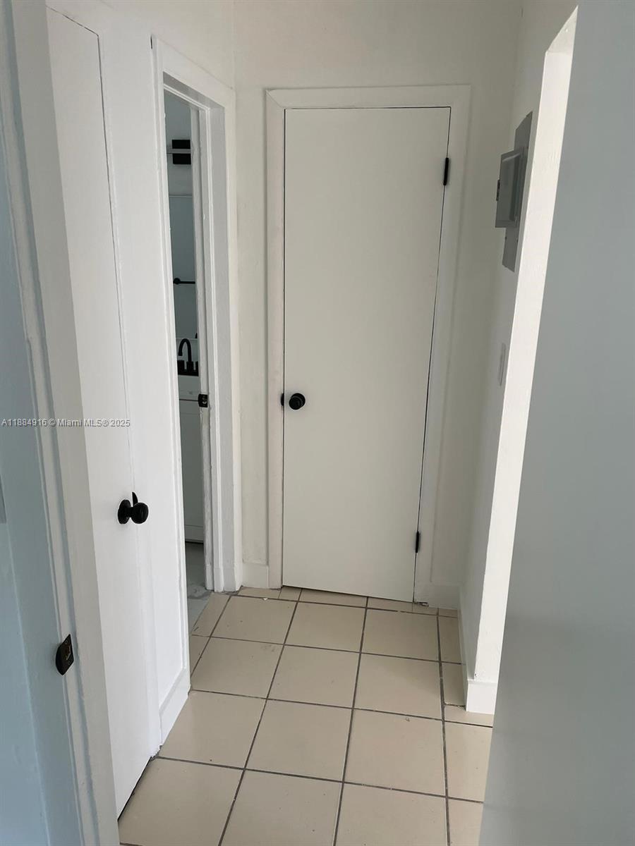 PINE RIDGE PARK - Residential Lease