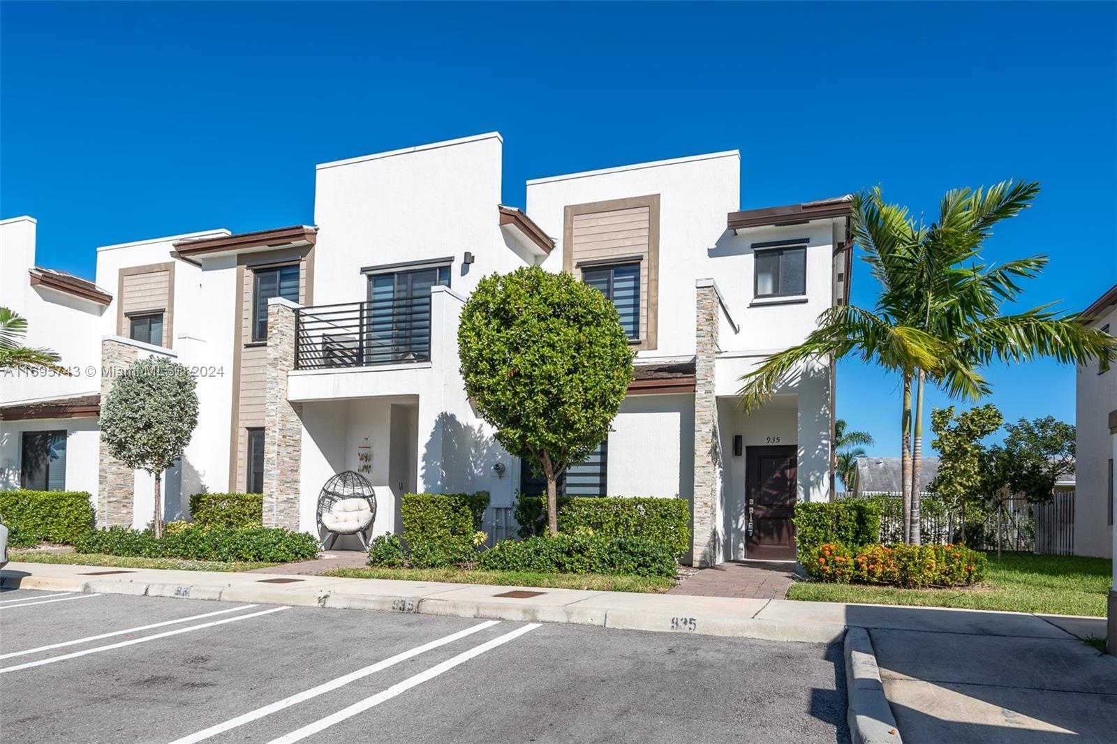 "Stunning villa located at Via Ventura featuring three bedrooms and three fully equipped three bathrooms. One bedroom and complete bathroom on the first floor. Zebra blinds, stainless steel appliances, and an enclosed backyard. In addition, there are two designated parking spaces. The property offers a generous amount of space, highlighted by high ceilings and abundant natural light. Clubhouse with a pool and gym. Conveniently located only 10 minutes from Aventura Mall and Aventura Hospital, as well as 15 minutes from the beach and close to major highways."