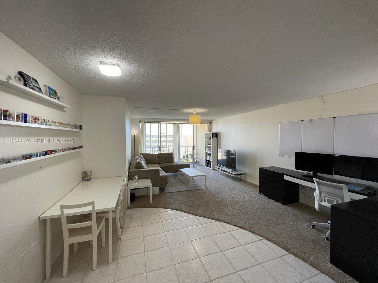 JADE WINDS GROUP-DAISY GA - Residential