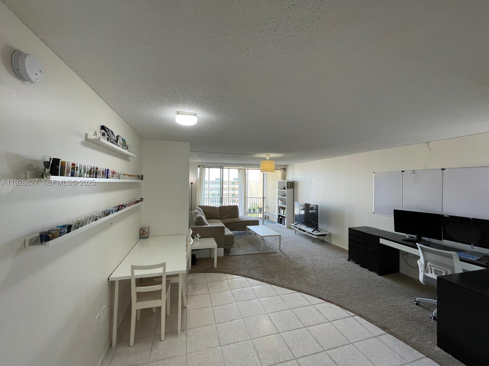 View photos, virtual tours, details... 1750 NE 191st St 814-2