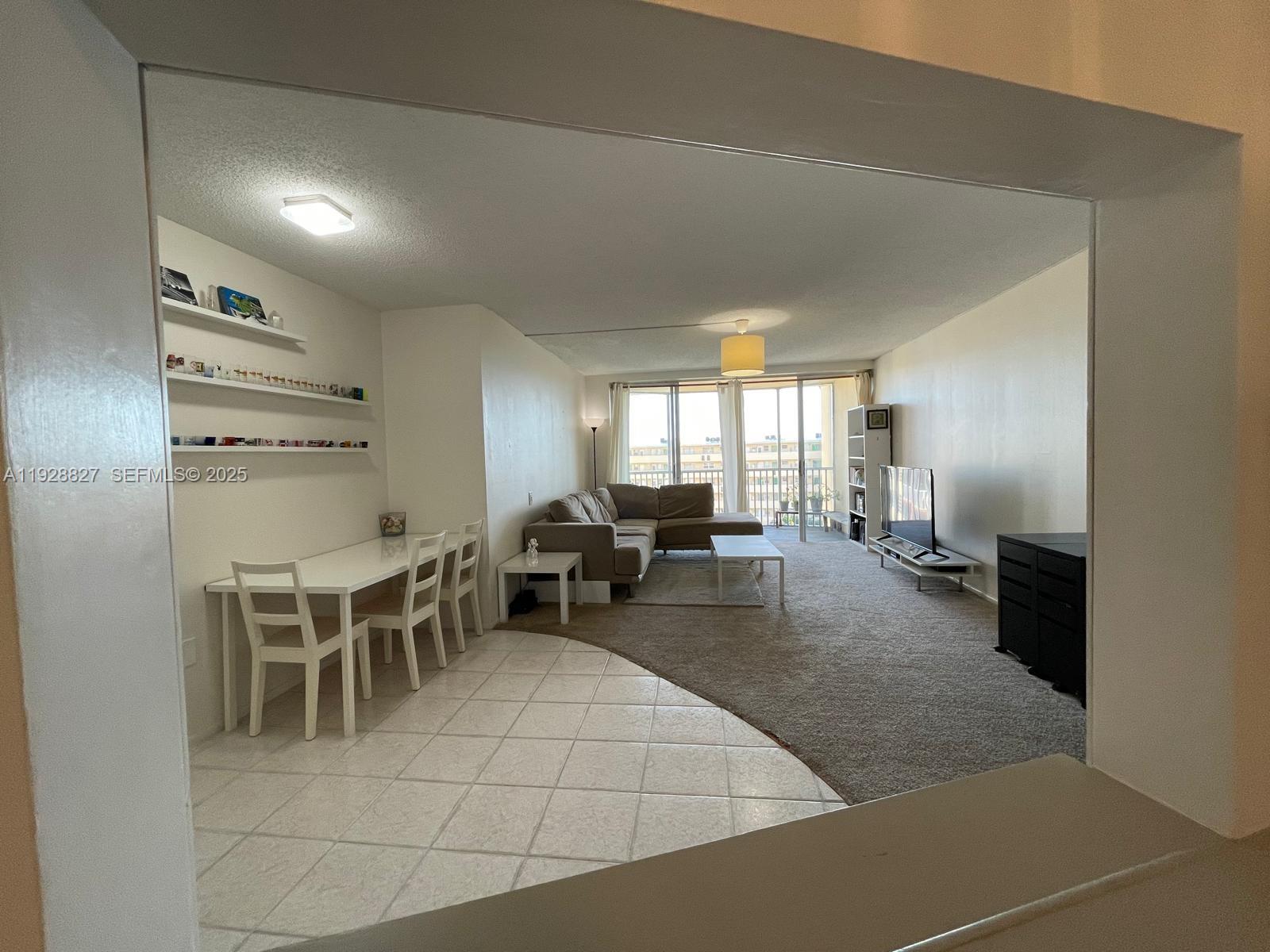 JADE WINDS GROUP-DAISY GA - Residential