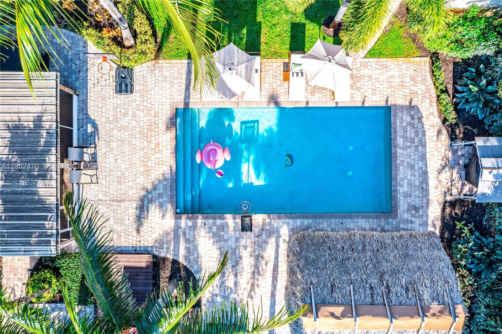 POMPANO GOLF ESTATES - Residential