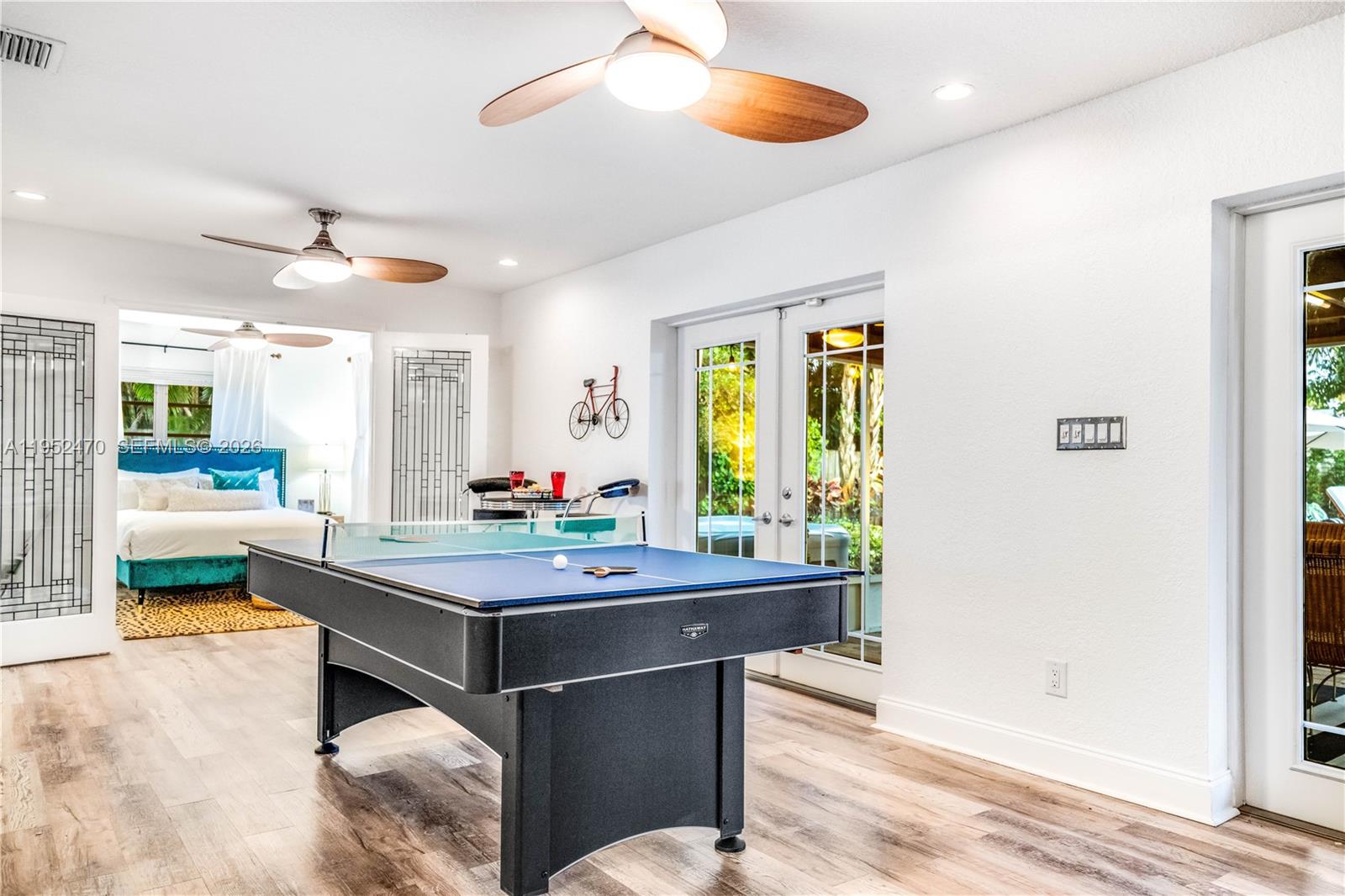 POMPANO GOLF ESTATES - Residential