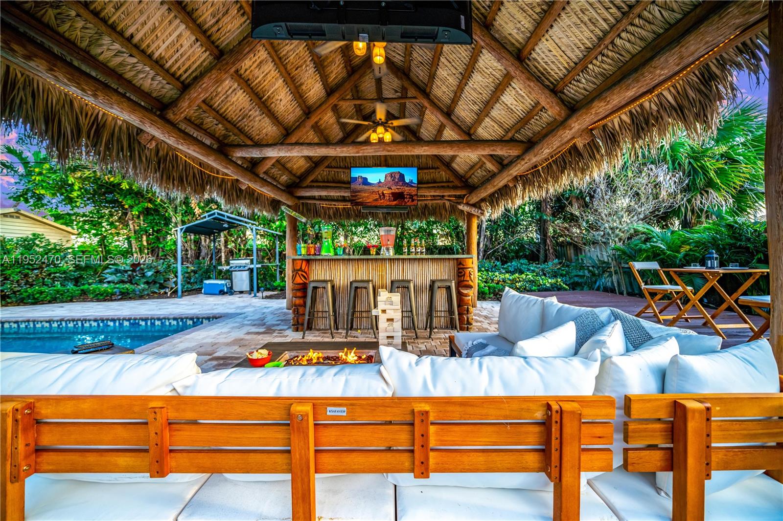 POMPANO GOLF ESTATES - Residential