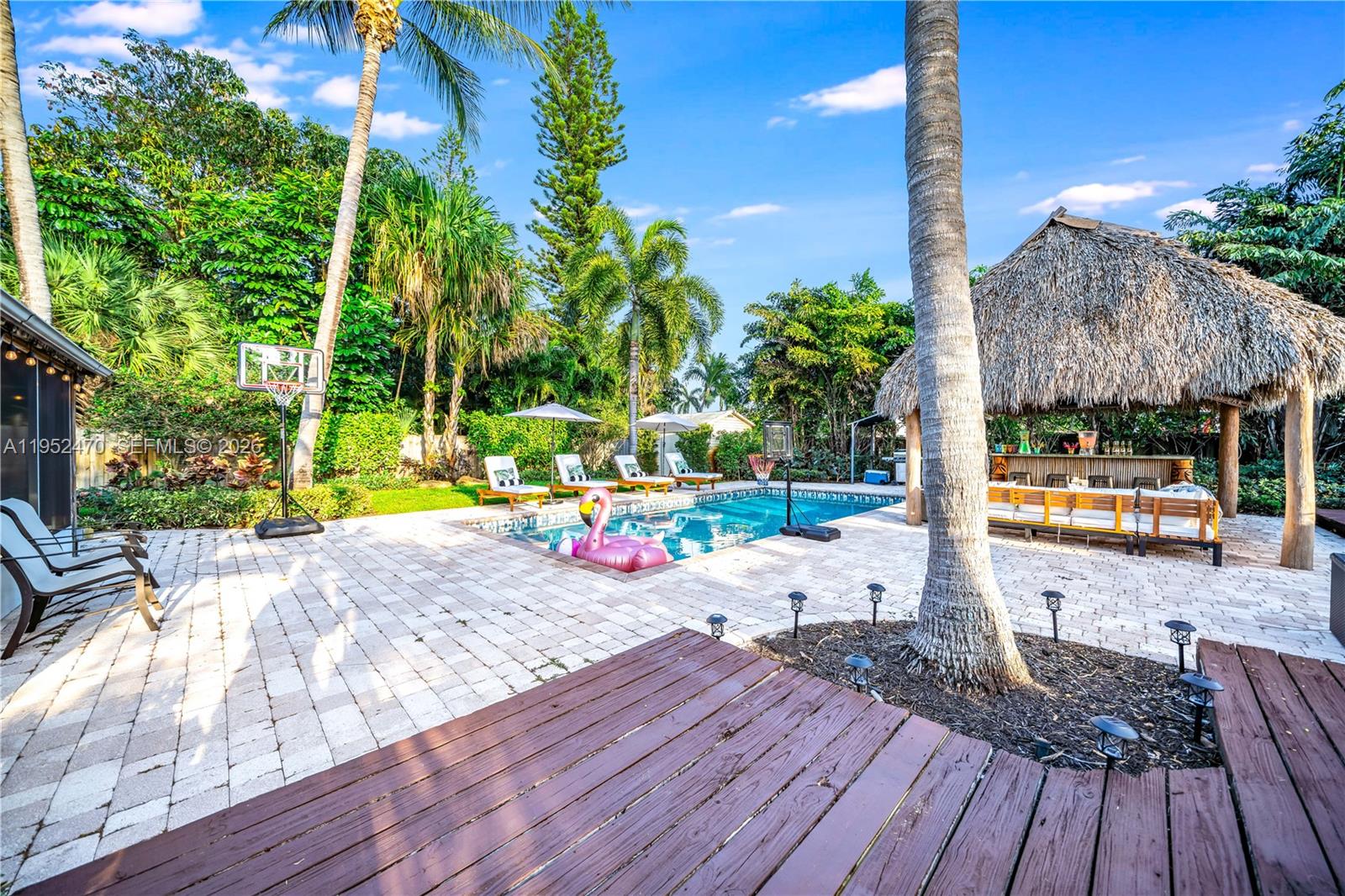 POMPANO GOLF ESTATES - Residential