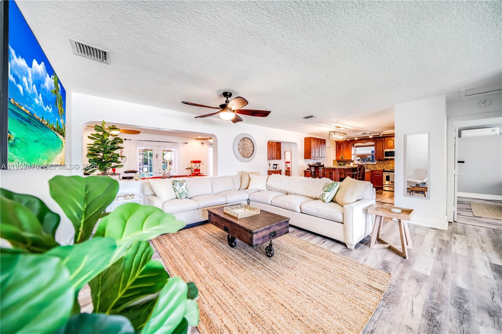 POMPANO GOLF ESTATES - Residential