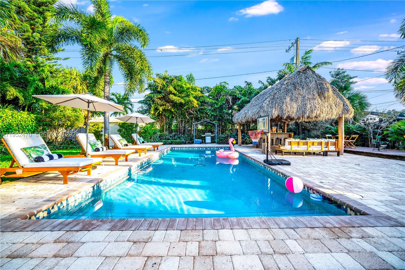 POMPANO GOLF ESTATES - Residential