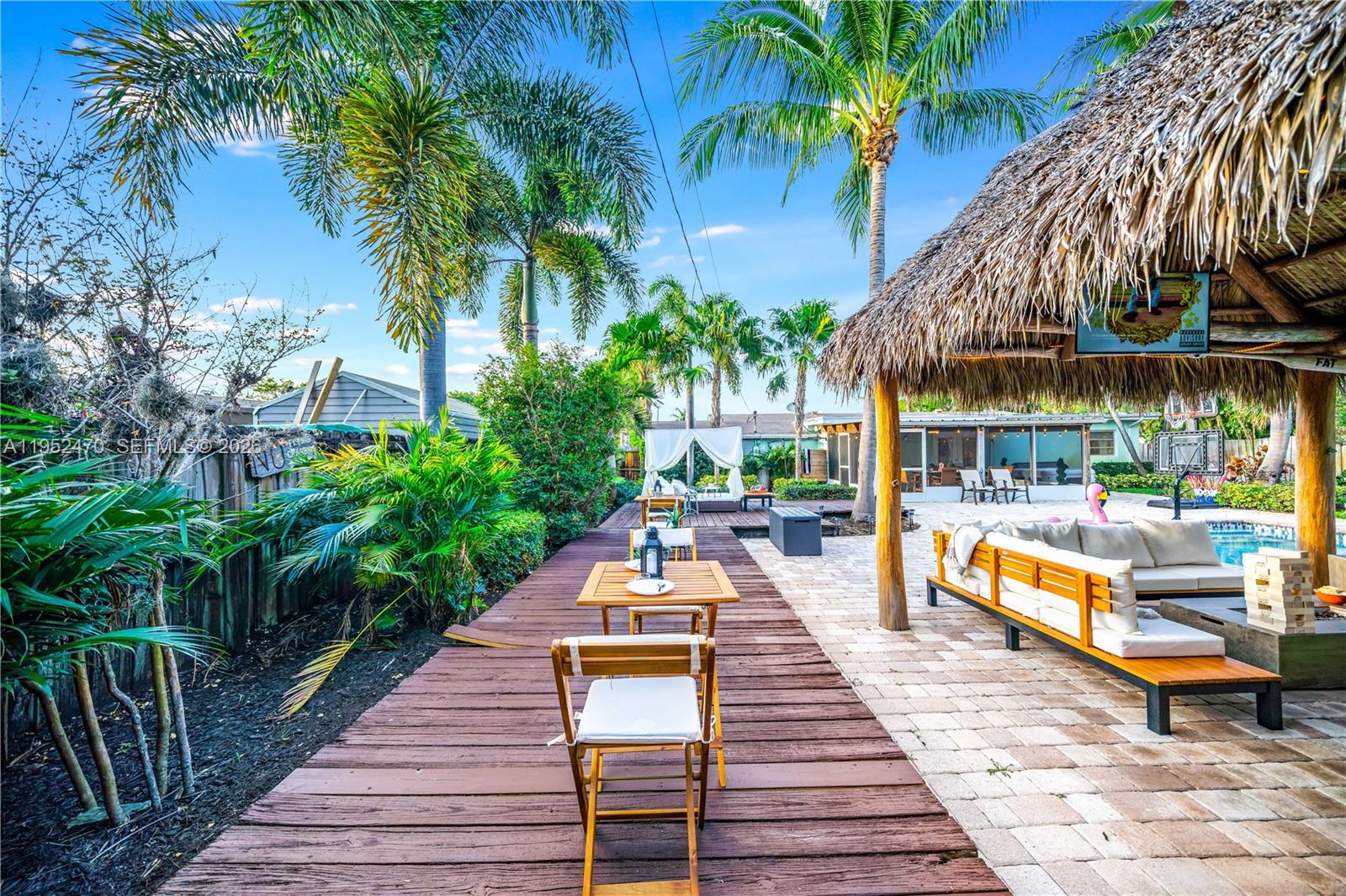 POMPANO GOLF ESTATES - Residential