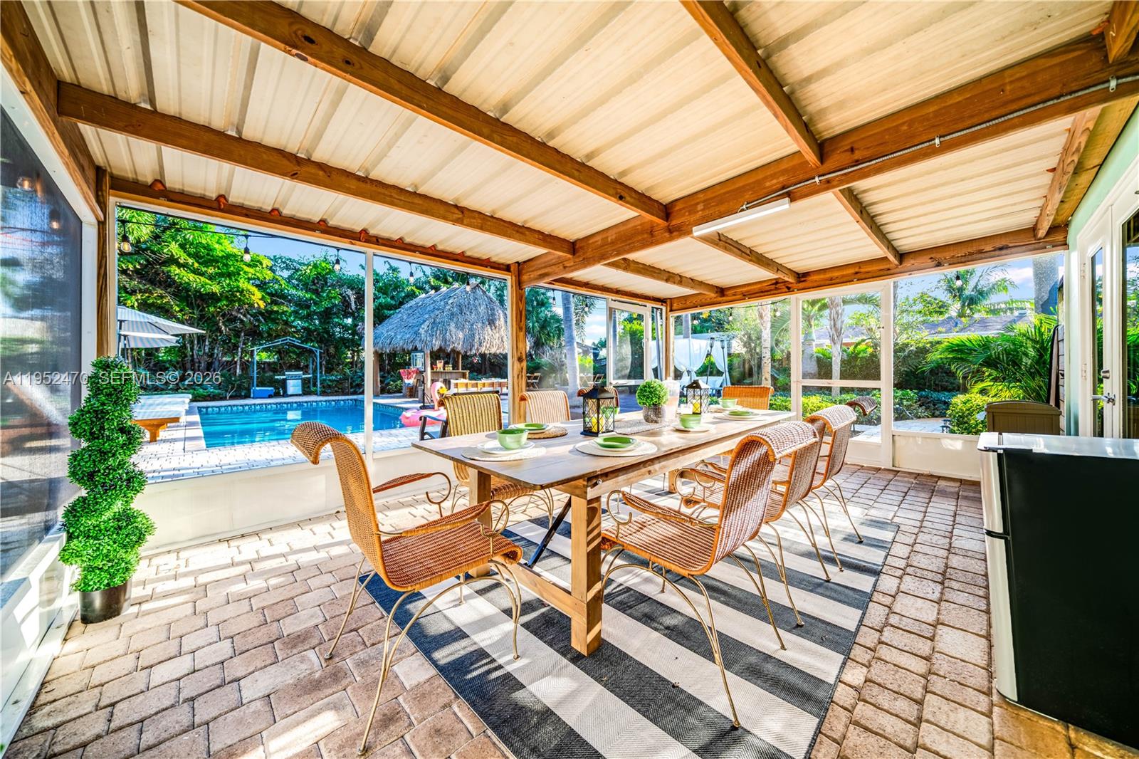 POMPANO GOLF ESTATES - Residential