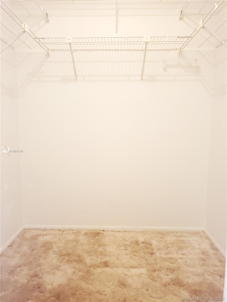 EAST LAKE TOWNHOMES PER D - Residential