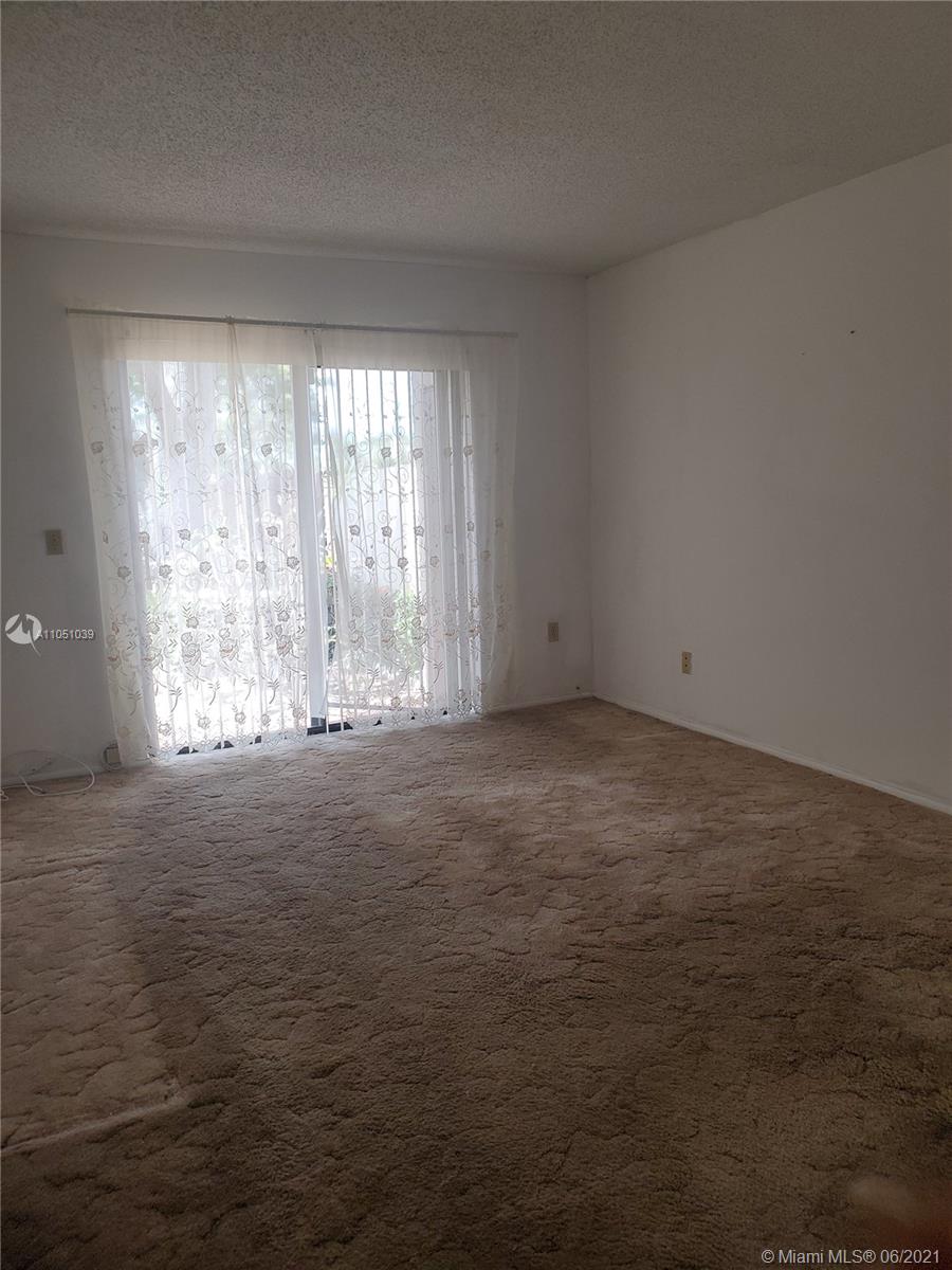 EAST LAKE TOWNHOMES PER D - Residential