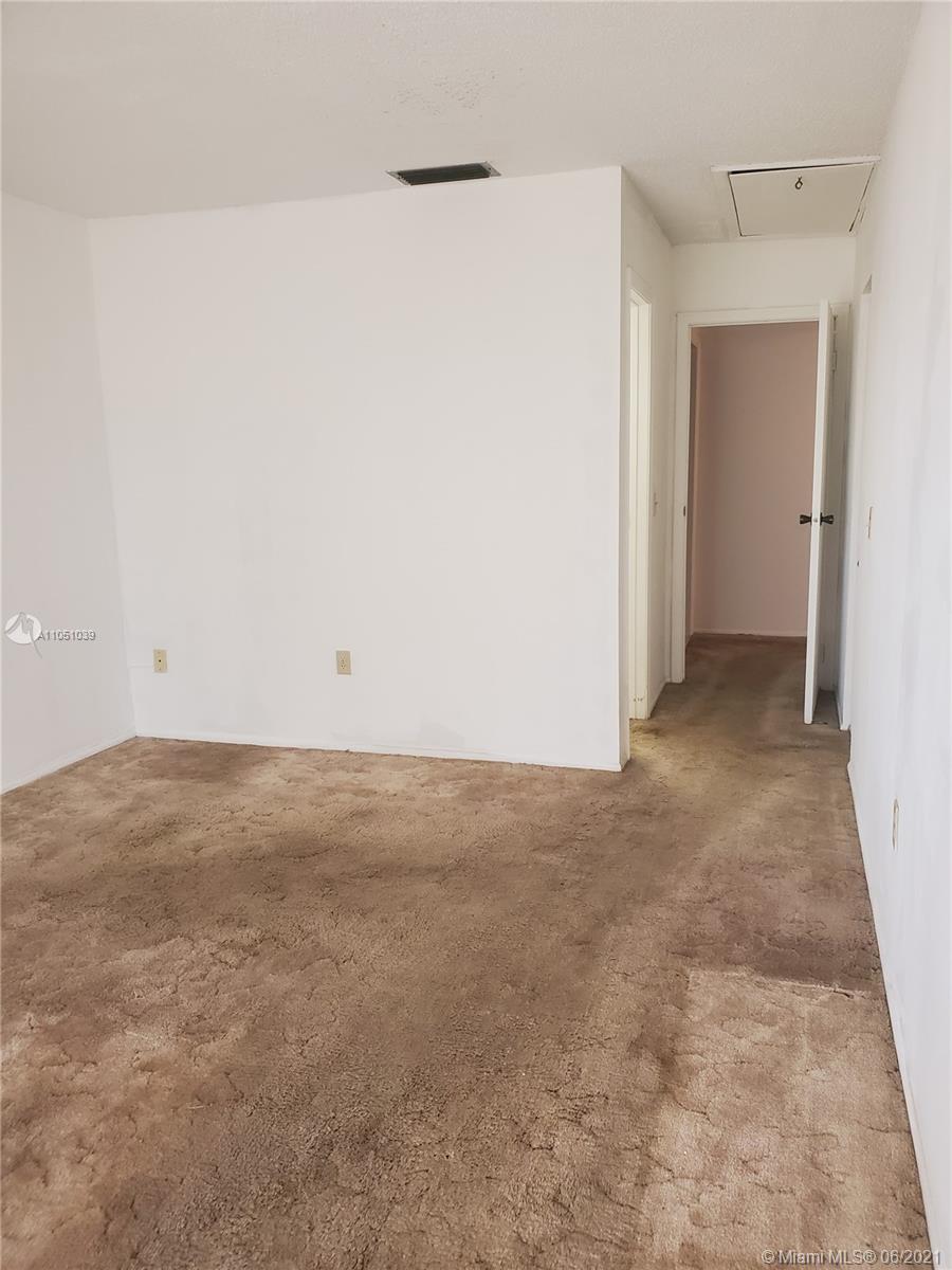 EAST LAKE TOWNHOMES PER D - Residential