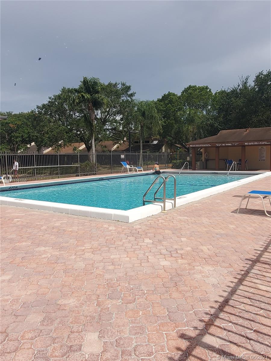 EAST LAKE TOWNHOMES PER D - Residential