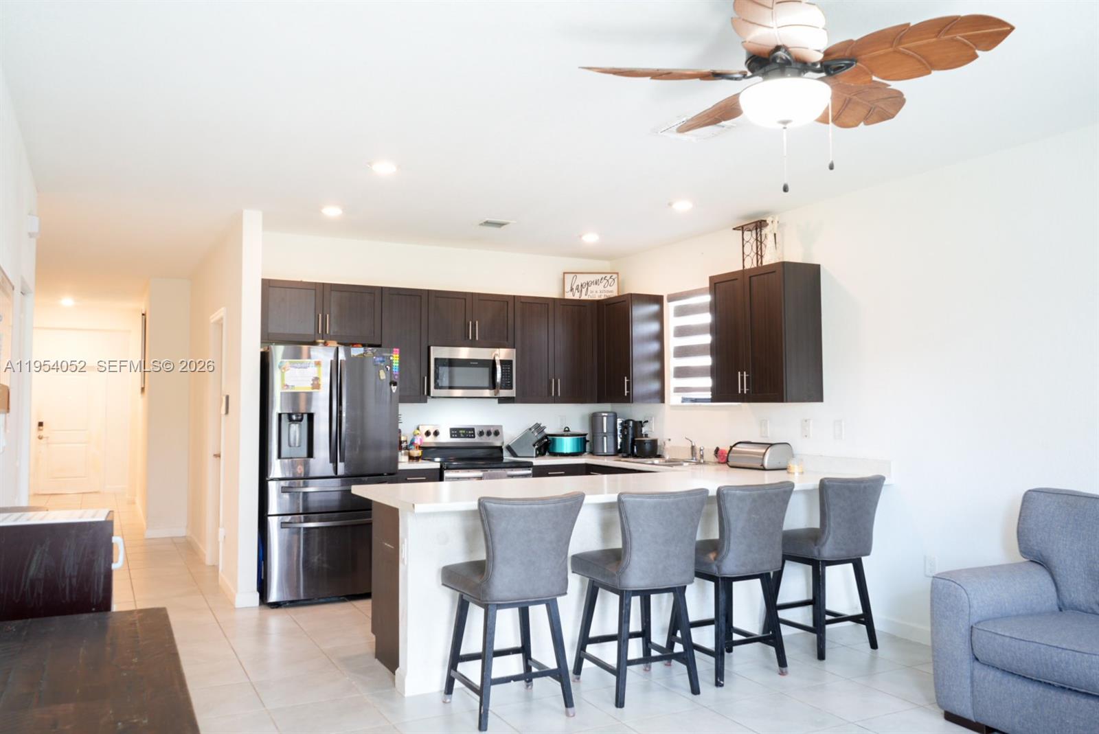 PINE ISLE - Residential