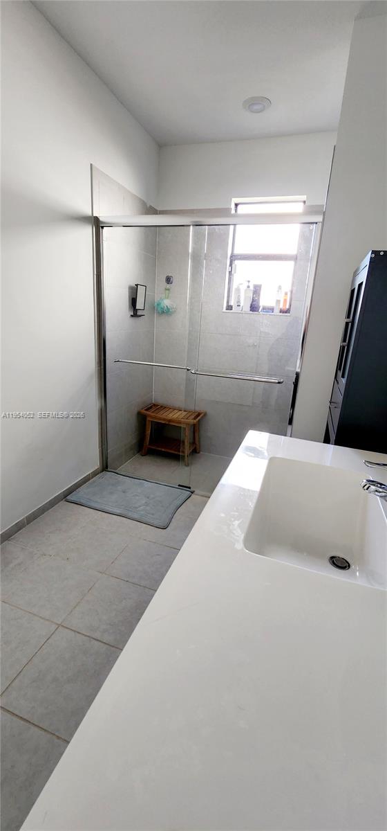 PINE ISLE - Residential