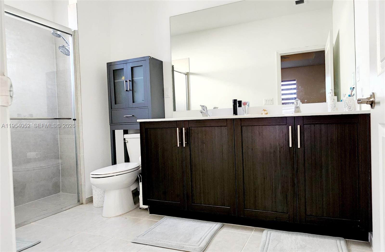 PINE ISLE - Residential