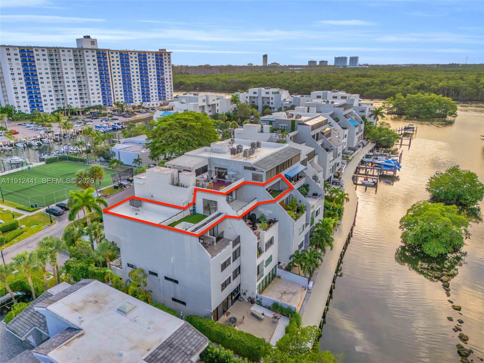 POINCIANA IS YT & RCQ CLU - Residential